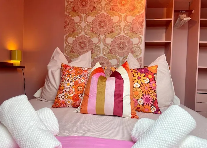 La Twiggy , 70's Vintage, Center *